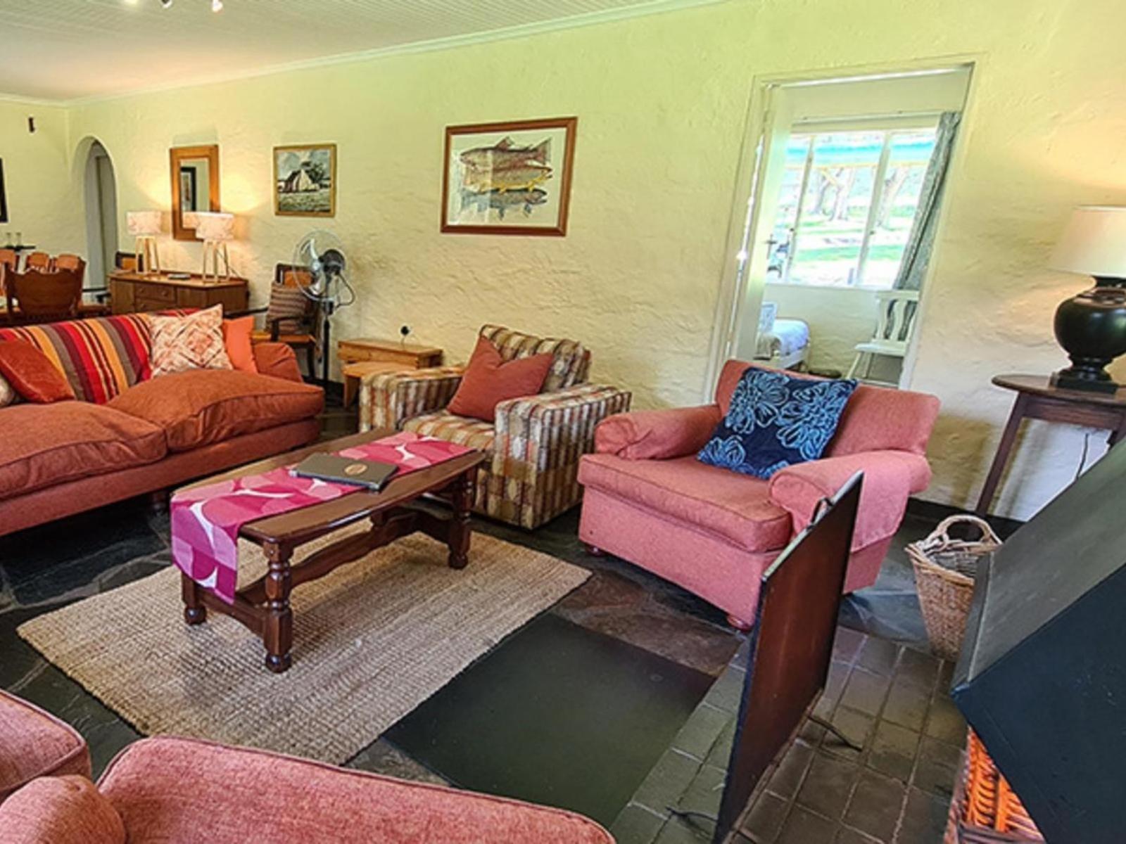 Lake Naverone Holiday Cottages Drakensberg Garden Exterior photo