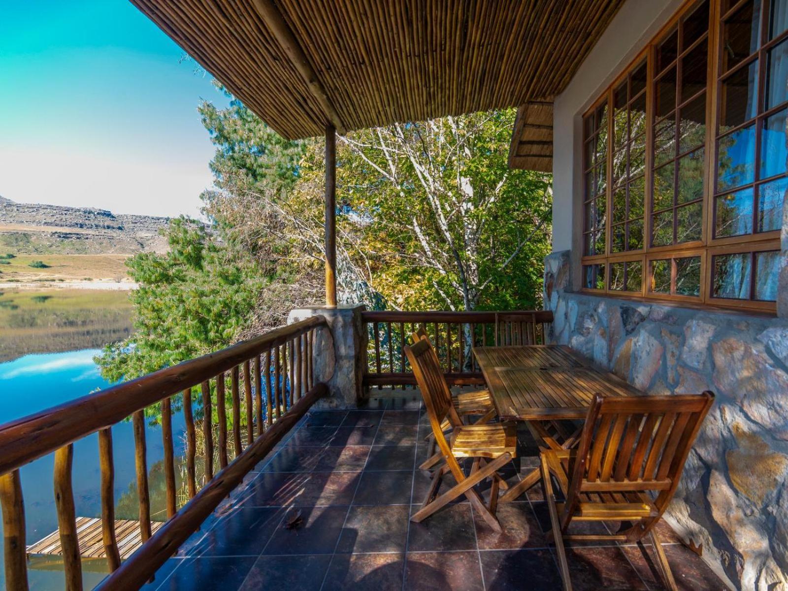 Lake Naverone Holiday Cottages Drakensberg Garden Exterior photo