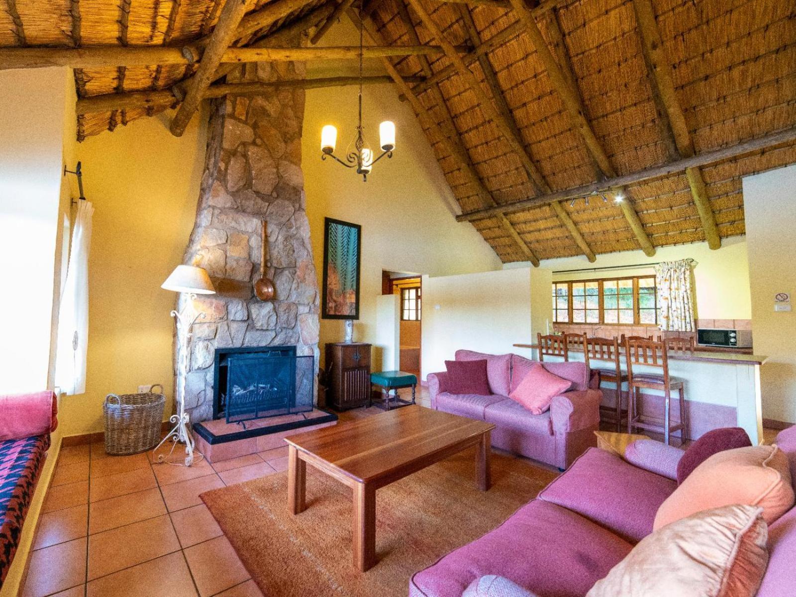 Lake Naverone Holiday Cottages Drakensberg Garden Exterior photo